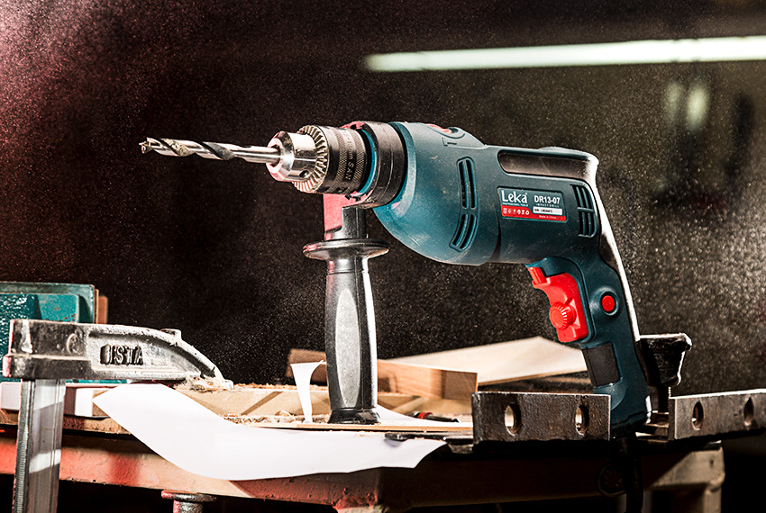 چگونه دریل برقی مناسب برای نیازهای خود را انتخاب کنیم؟